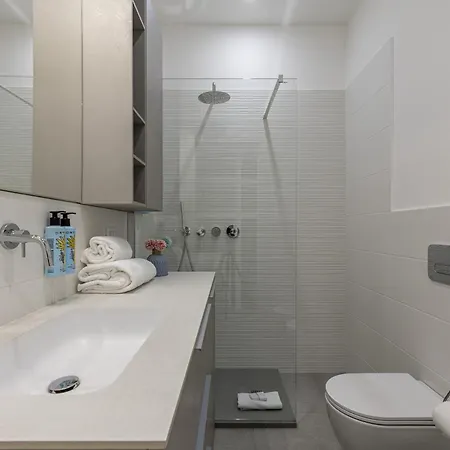 Beplace Apartments In Gioia Milan Exterior photo